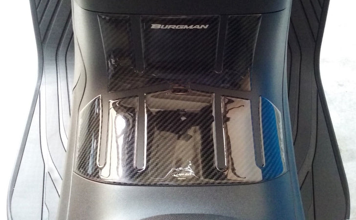 ADESIVO 3D PROTEZIONE PEDANA compatibile per scooter SUZUKI BURGMAN 650 2013-2021