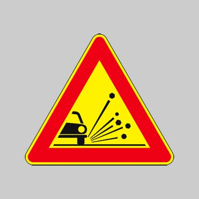 Segnale Cantiere Fig. 390 'Materiale Instabile Sulla Strada' 90 Cm