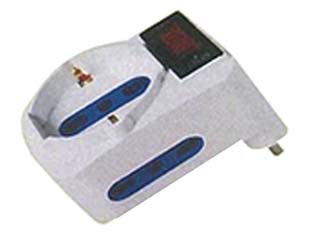 Adattatore Triplo 2 Bipasso + 1 Schuko Con Interruttore E Protezione Spina Da 10A Colore Bianco Syntesy