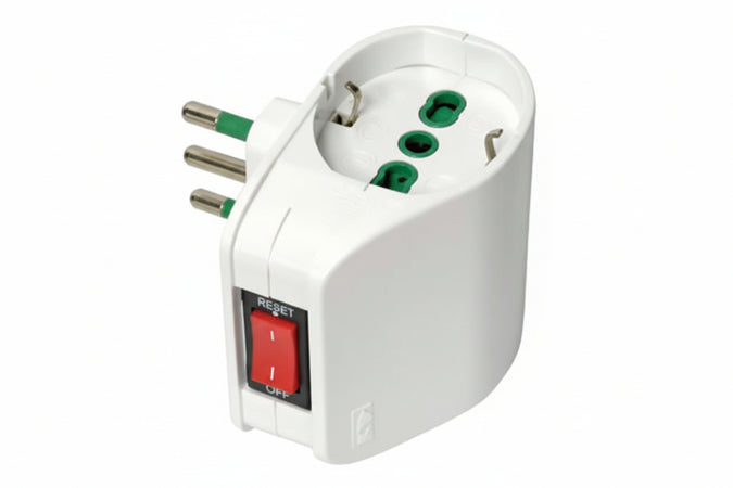 Adattatore Doppio Schuko 2 Poli + Terra 10A Con Interruttore Termico Bianco 87310 Fanton