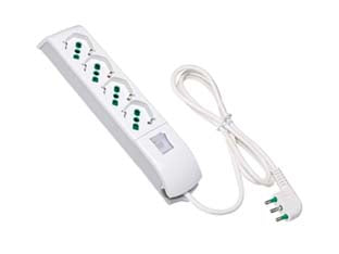 Multipresa 4 Posti Bipasso + Schuko 2 Poli + Terra 16A C/Interruttore Bianca 410100 Fanton