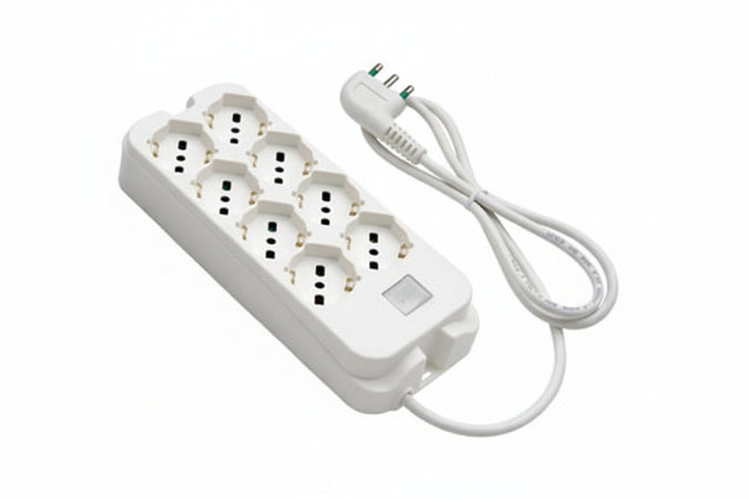 Multipresa 4+4 Posti Bipasso + Schuko Con Interr. Linea Retail Bianca 47440 Fanton