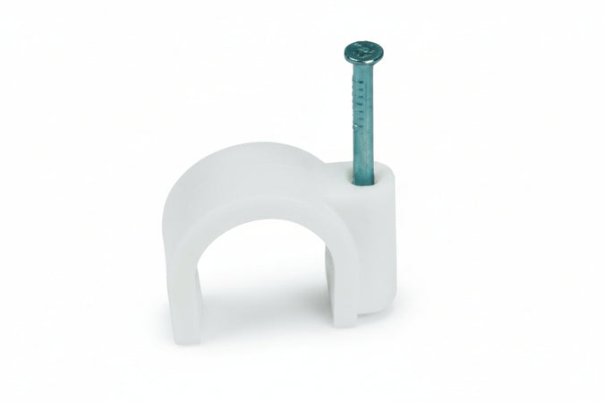 Graffette Fissacavo Bianche- - Ø Mm.6 Conf.100 Pezzi - 1 Scatola Syntesy