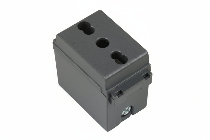 Presa Sicurezza Bivalente Arc- - 2 Poli+Terra 10/16A Alveoli Ø Mm.4/5 (7879) - 6 Pezzi Marlanvil