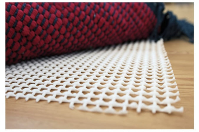 Rete Antiscivolo Pvc Per Tappeti- - Cm.80H.X30Mt. - Peso 230Gr/Mq - 1 Rotolo Xtra