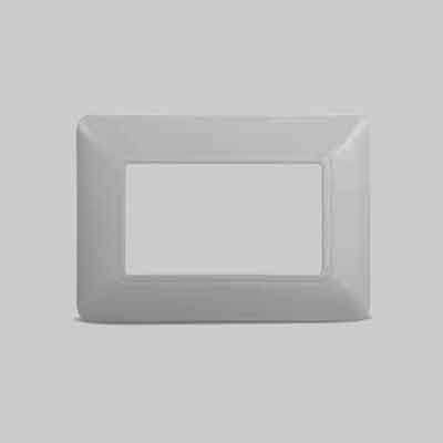 Placca Coprinterruttori Silver 'Solar' 3 Moduli - Elettroit