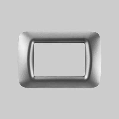 Placca Coprinterruttori In Titanio Metallizzato 'System' 6 Posti - Gewiss