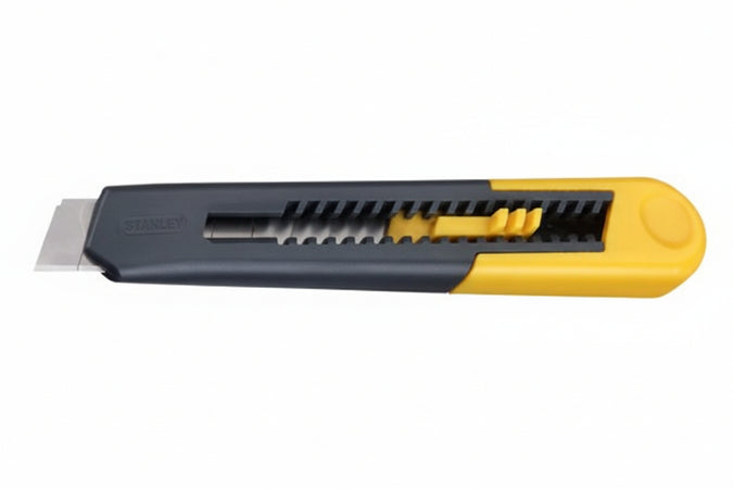Cutter Grande Mm.18 Con Bloccaggio Rapido- - (1-10-151) - 6 Pezzi Stanley