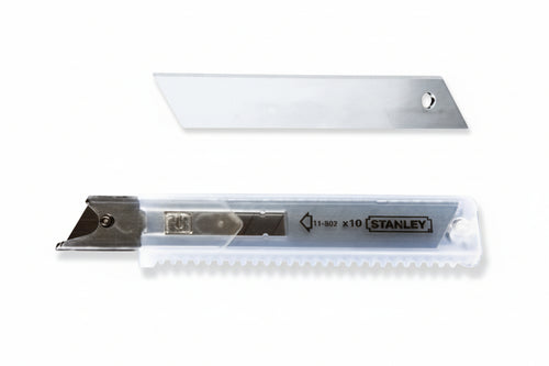 Lame Di Ricambio Per Cutter Mm.18- - Conf. 10 Astucci Da Pz. 10 (1-11-301) - 1 Scatola Stanley
