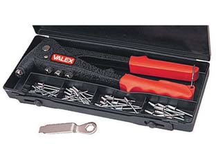 Rivettatrice Con 4 Teste Intercambiabili Kit In Blister Con Rivetti Assortiti