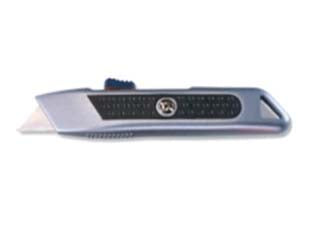 Coltello Con Lama Trapezioidale Autoretrattile- - Mm.150X20X40H. - 12 Blister Alte