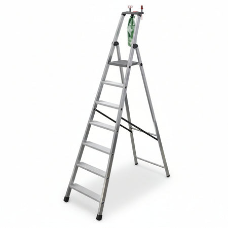 Scala In Alluminio Euroscala Piu' Su En131 7 Gradini Cm.56X13,4X237H (159H Pedana) Kg.7,8 Facal