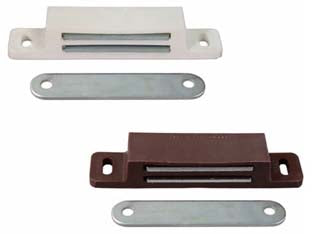 Cricchetto Magnetico Rettangolare Gigante- - Mm.87X20X15H. In Plastica Marrone - 25 Pezzi