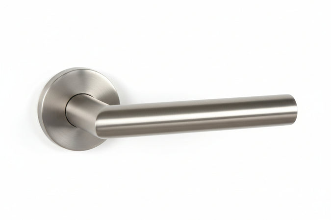 Mezza Maniglia Tubolare Dritta Con Rosetta In Acciaio Inox Satinato