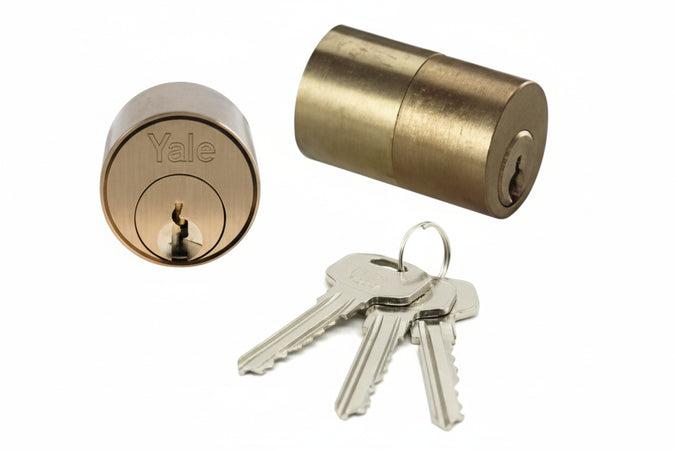 Doppio Cilindro Esterno Fisso Da Applicare In Ottone 2252 Ø Mm.25X20/Ø Mm.25X52 Per Serrature 680/688 Yale