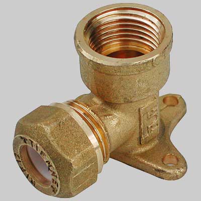 Raccordo A Gomito Con Flangia 3 Fori Con Ogiva P.T.E.F. 10 1/2 X 1/2 Tiemme