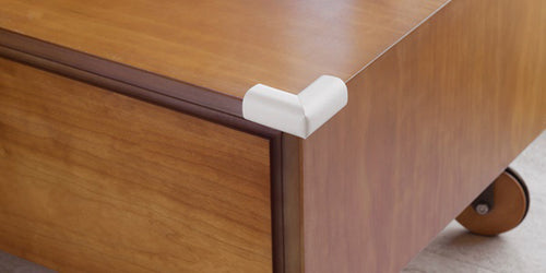 Paraspigolo Imbottito Adesivo Bianco Conf. 4 Pz Fig.2- 6,0 Confezione