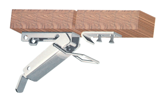 Bl Chiusura Per Tavolo A Leva Ferro Zinc 102Mm 2 Pz- 6,0 Blister