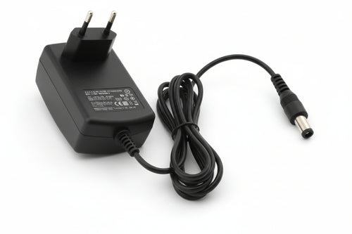Caricabatteria 3 Vie 18W 1.0Ah Per Forbici Predator Volpi