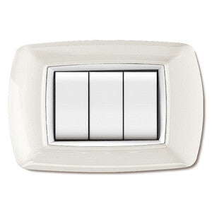 Placca Life Living Plast Bianco 3P Cornice Bianco- 10,0 Pz