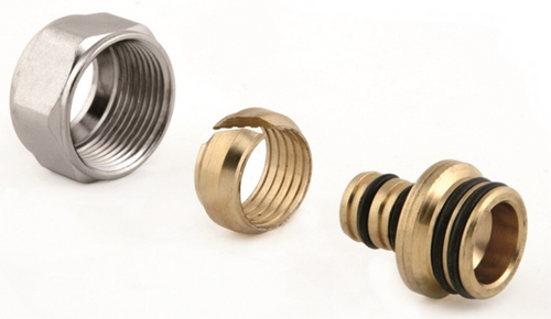 Adattatore Per Tubo Multistrato Con Calotta Ø16X2 Mm Icma S.P.A.