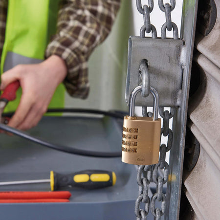 Yale Lucchetto Di Sicurezza Con Combinazione Mm. 22 Corpo Ottone - Arco Acciaio