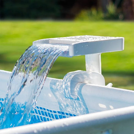 Cascata Luce Led Multicolor Per Piscine Metal/Prism/Ultra Frame Peso Kg.4,6 (28090) Intex