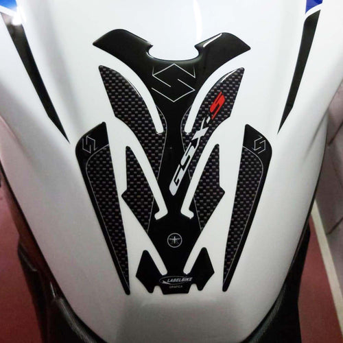 PARASERBATOIO ADESIVO PROTEZIONE COMPATIBILE per MOTO SUZUKI GSXS GSX-S Carbon
