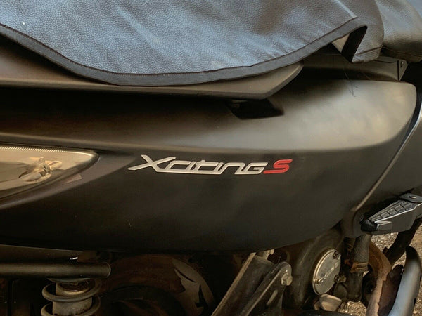 2 ADESIVI 3D SCRITTE XCITING S compatibili per Scooter KYMCO 400i 2018 - 2023