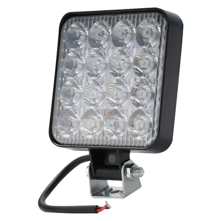 Faro Fendinebbia Quadrato Per Auto 16 Led - 48 W - Lm 1800 - Senza Marca