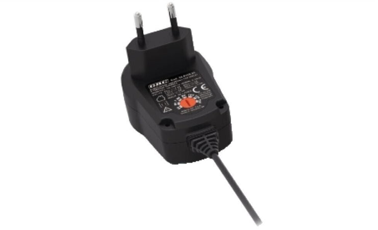 Alimentatore universale Spinotti intercambiabili tensione variabile 18W 2,4 MAX