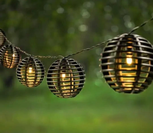 Luci solari da giardino nere con 10 lanterne in corda di canapa naturale