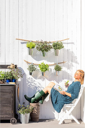 Secchio Zincato 8 Litri In Metallo Rinforzato Con Manico In Ferro E Inserto In Legno Resistente E Multiuso