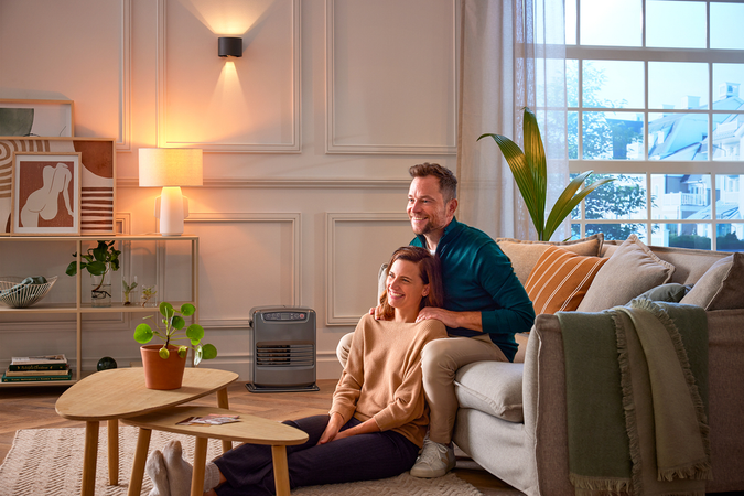 Stufa A Combustibile Liquido Sre 0031 Tc- - Cm.37X29,9X42,9H. - Peso Kg.8 - 1 Pezzi Qlima