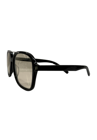SAILNT LAURENT Donna Sailnt Laurent da donna