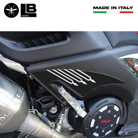 2 ADESIVI 3D carbon compatibili per YAMAHA TMAX 530 protezioni PIEDI PASSEGGERO