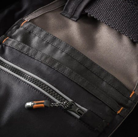 Pantaloni da lavoro pro con fondina multi tasche piu cintura regolabile Scruffs scruffs hardwear