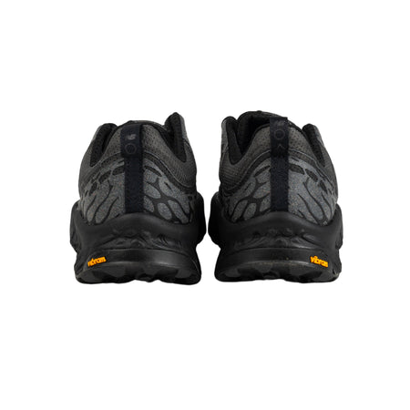 NEW BALANCE Fresh Foam x Hierro v8 in Black da uomo