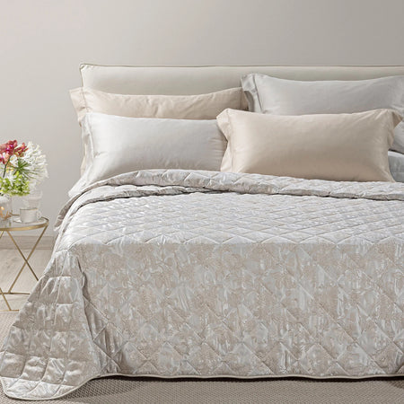 Copriletto Trapuntato Fioralba ! Caleffi In Raso Jacquard Matrimoniale Dreaming - Eleganza e Comfort