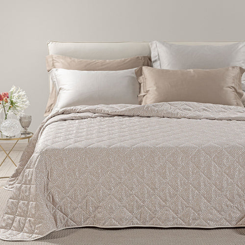 Copriletto Trapuntato Perleè ! Caleffi In Raso Jacquard Matrimoniale Dreaming - Lusso e Raffinatezza