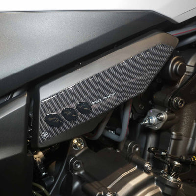 Adesivi 3D Protezioni Laterali Sottosella moto compatibili con Yamaha MT-07 2025