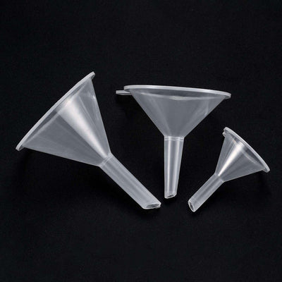 Imbuto travasatore per oli essenziali