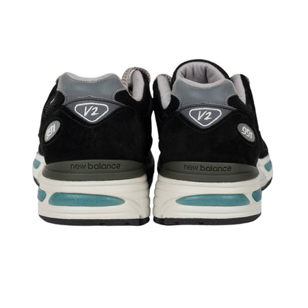 NEW BALANCE Made in UK 991v2 Sneakers in Black da uomo