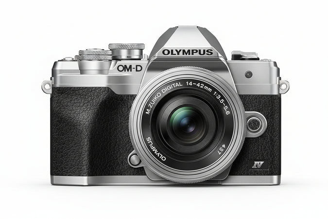 Fotocamera Olympus OM-D E-M10 Mark IV con sistema Micro Quattro Terzi, sensore da 20 MP, mirino elettronico, video 4K, Wi-Fi, argento, incl. M.Zuiko Digital ED 14-42mm F3.5-5.6 EZ Pancake argento