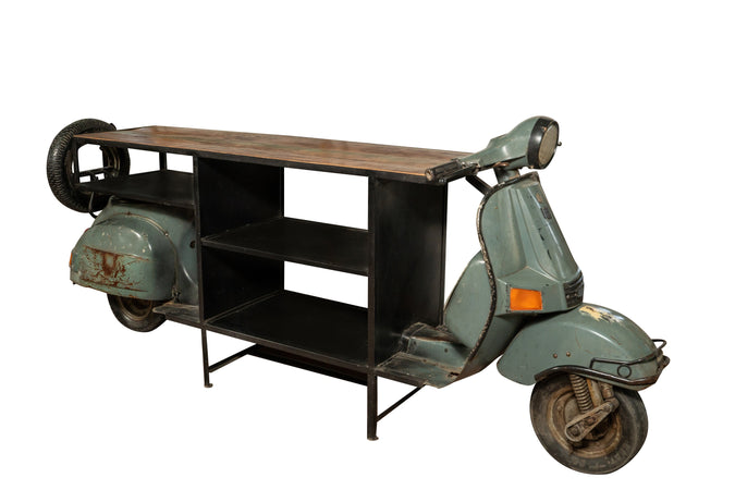 Biscottini Consolle in Ferro e Legno, Vespa Ristrutturata come Consolle per Arredo per la Casa