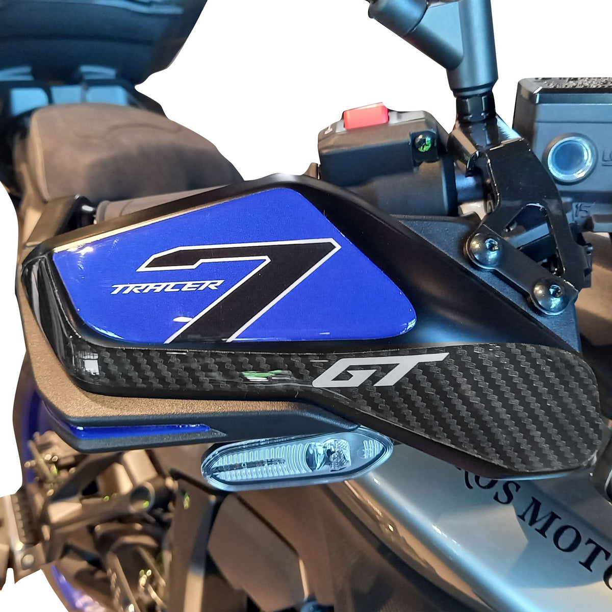 Resin Bike Adesivi Moto Compatibile con Yamaha Tracer 9 2021-2026 Redline. Protezioni Maniglie Passeggero Antigraffio e Antiurto. Adesivi Resinati 3D Made in Italy