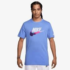 Nike T-Shirt Uomo NSW Tee 6MO FTRA – Cotone Morbido, Grafica Swoosh Royal Pulse