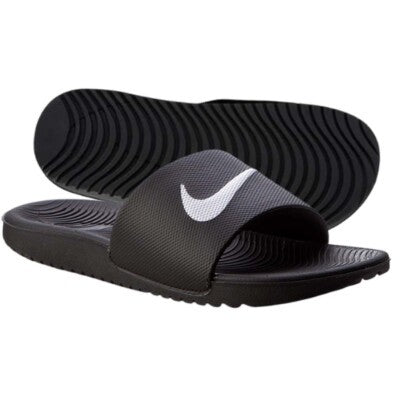 Ciabatte nere per bambini Nike – Comfort e stile per il post-allenamento