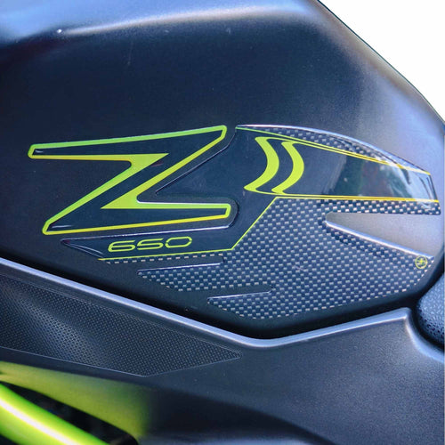 Adesivi 3D Protezioni Laterali Serbatoio compatibili con Kawasaki Z650 2017-2022