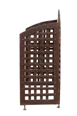 Biscottini Parascintille in ferro battuto lavorato a mano L120XPR3XH77 cm realizzato